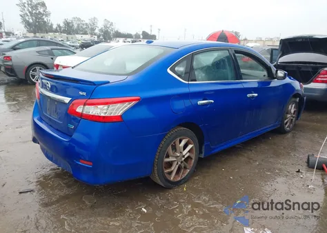 2014 Nissan Sentra Sr z USA, uszkodzony, nr VIN 3N1AB7AP3EY299678